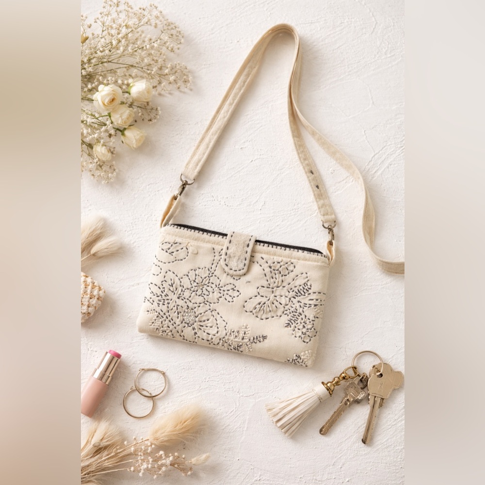 Handmade Embroidered Crossbody Bag /Floral Needlework Mini Purse